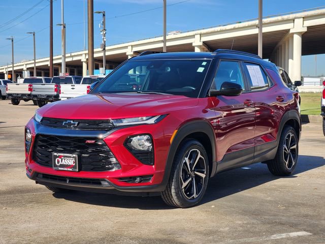 Used 2021 Chevrolet TrailBlazer RS w/ Sun and Liftgate Package FWD image 3