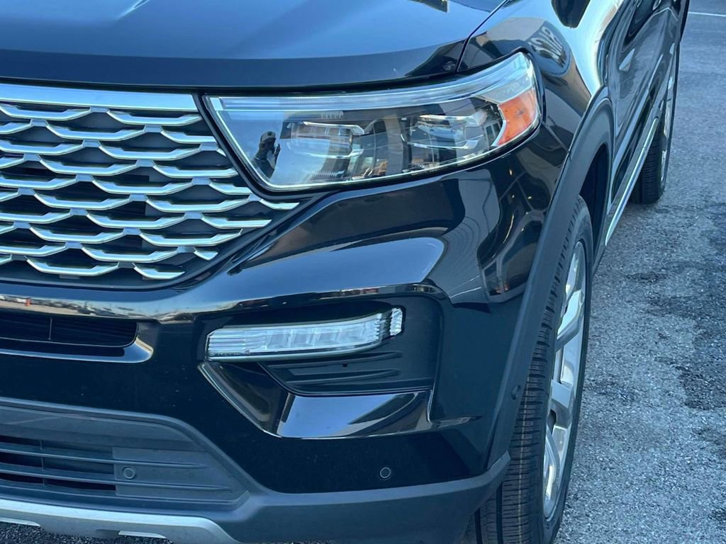 Used 2020 Ford Explorer Platinum w/ Premium Technology Package image 9