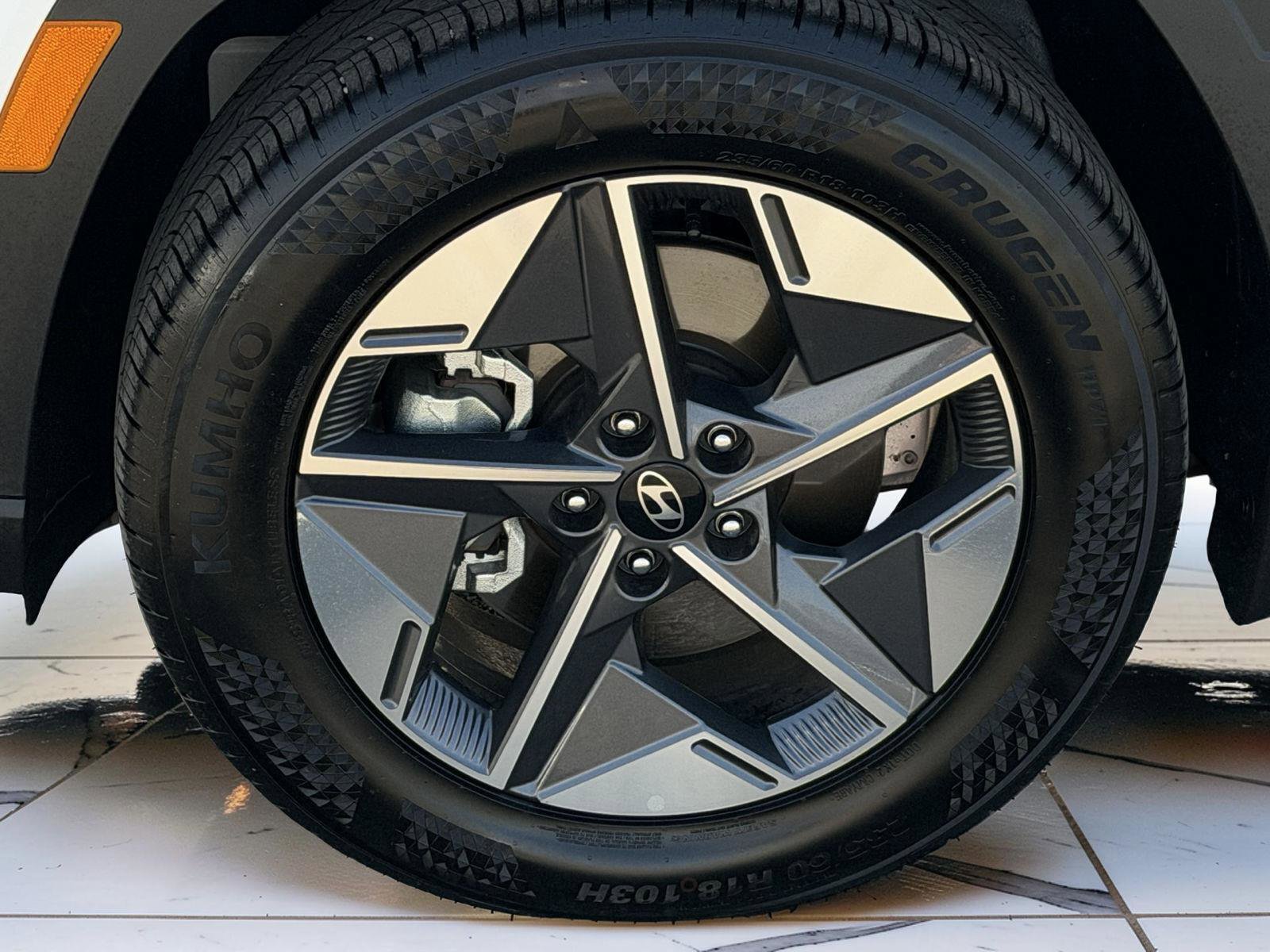 Certified 2025 Hyundai Tucson SEL image 6