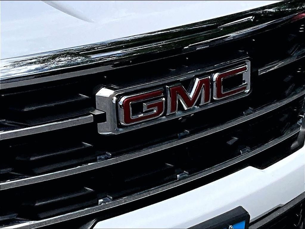Used 2026 GMC Acadia Elevation w/ Elevation Premium Package AWD/4WD image 30