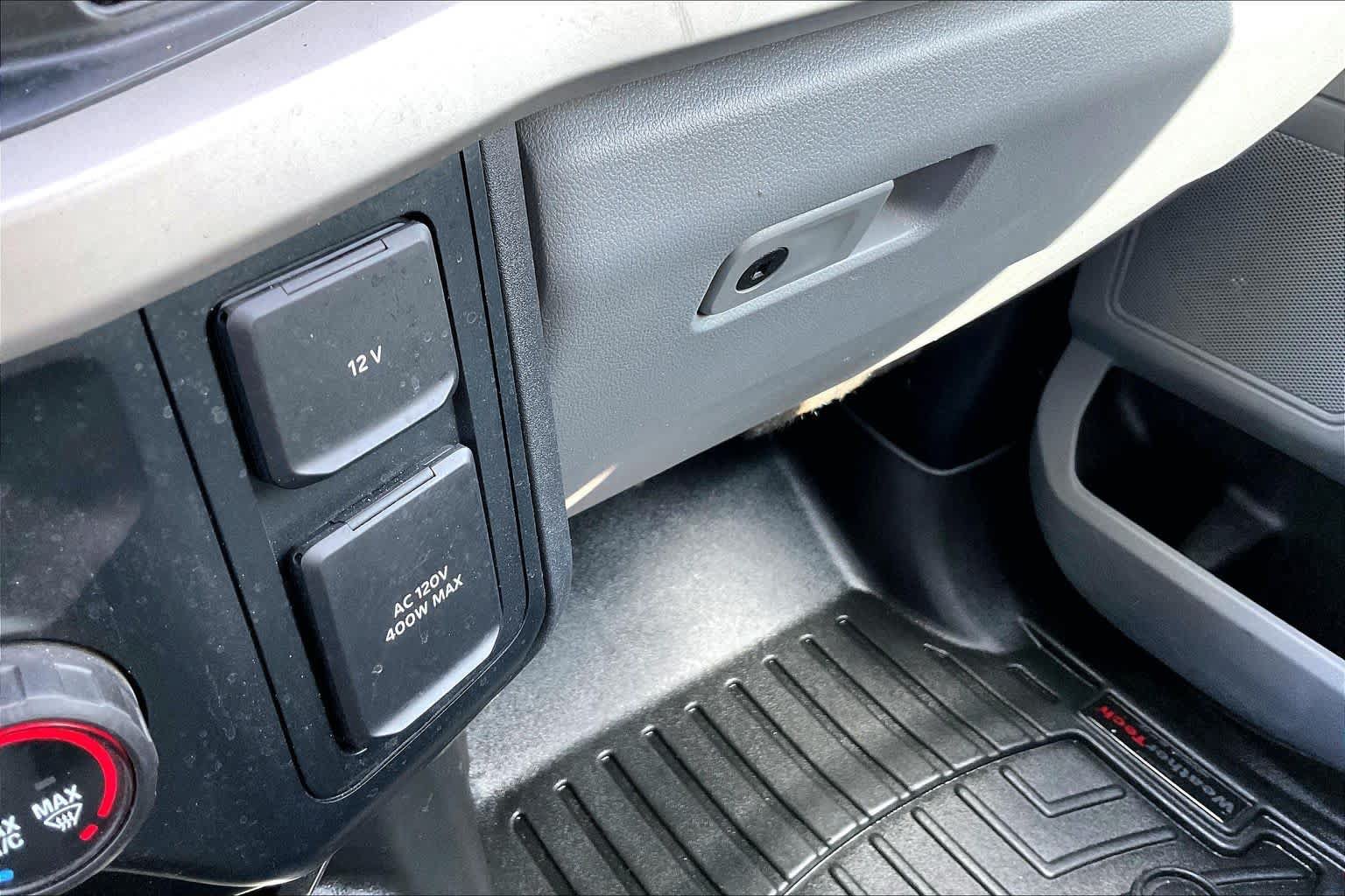 Used 2023 Ford F250 XLT AWD/4WD image 32
