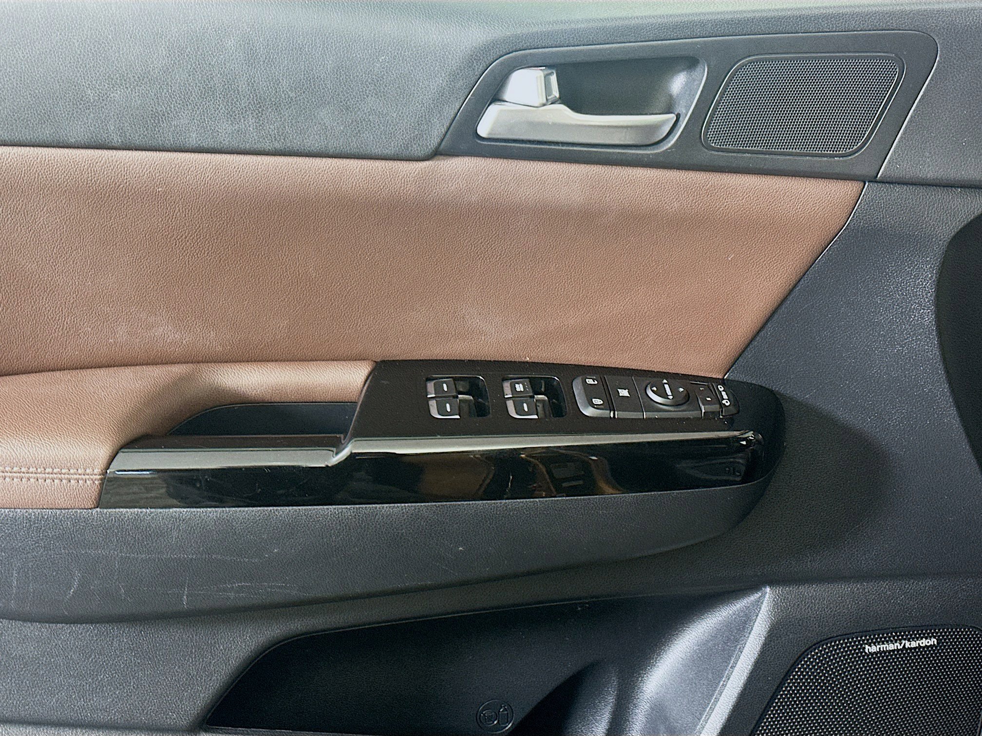 Used 2017 Kia Sportage SX image 15