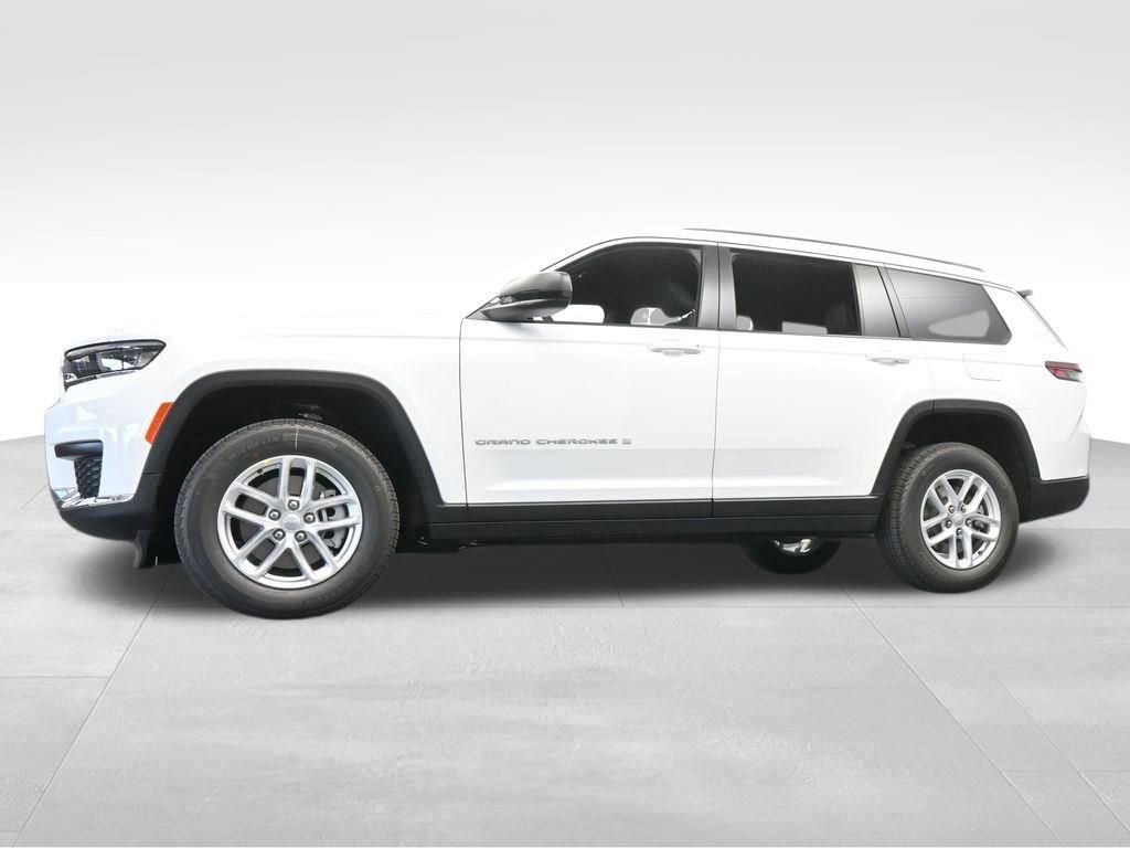 Used 2024 Jeep Grand Cherokee L Laredo w/ Luxury Tech Group I image 49