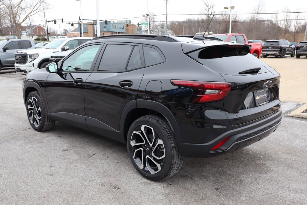 New 2026 Chevrolet Trax RS w/ Driver Confidence Package image 25