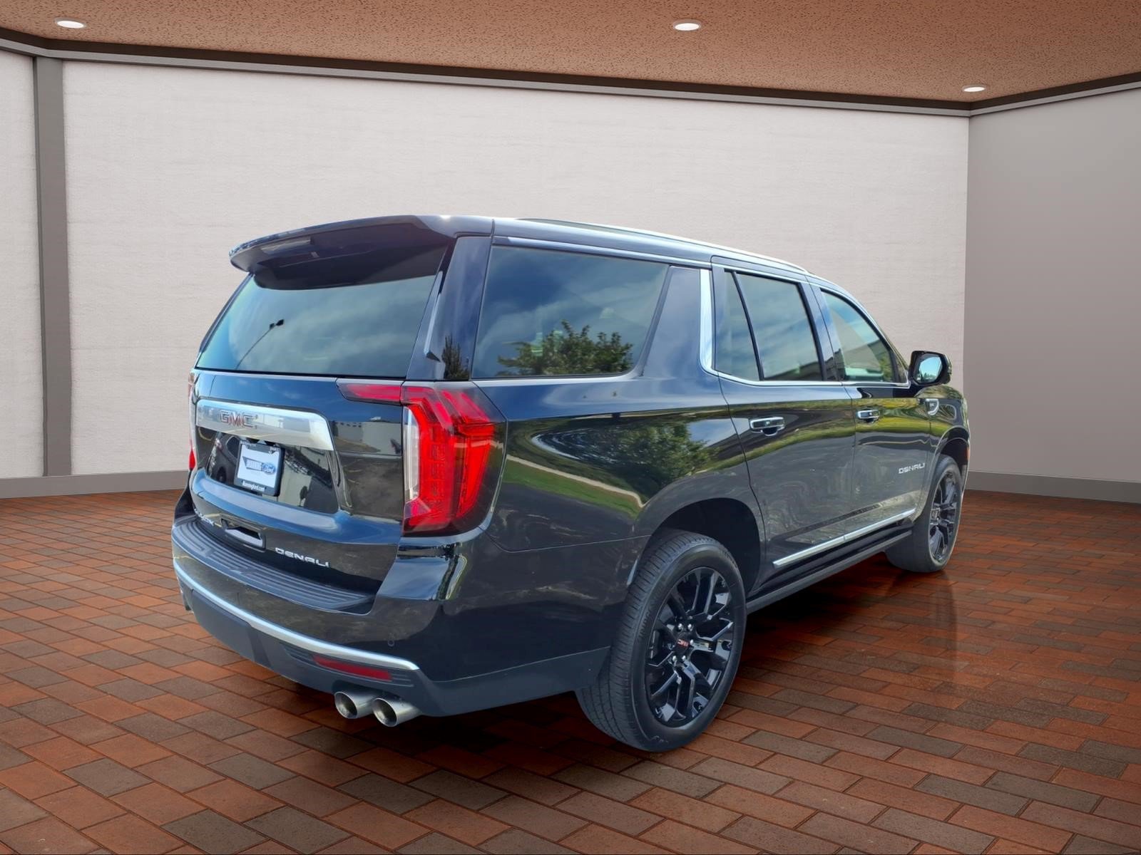 Used 2023 GMC Yukon Denali AWD/4WD image 8