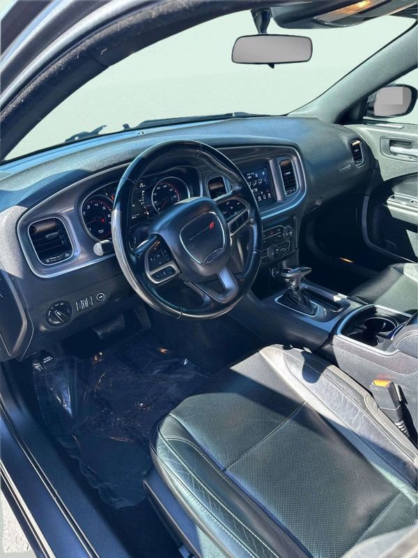 Used 2020 Dodge Charger SXT w/ Leather Interior Group RWD image 20