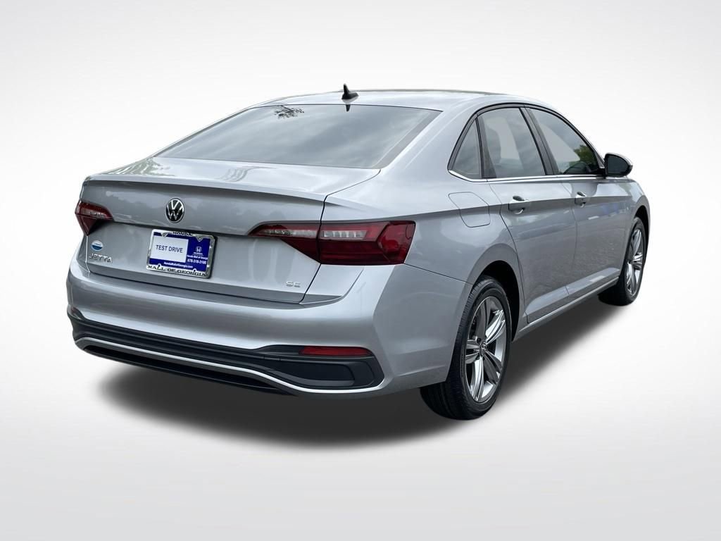 Used 2022 Volkswagen Jetta SE FWD image 6