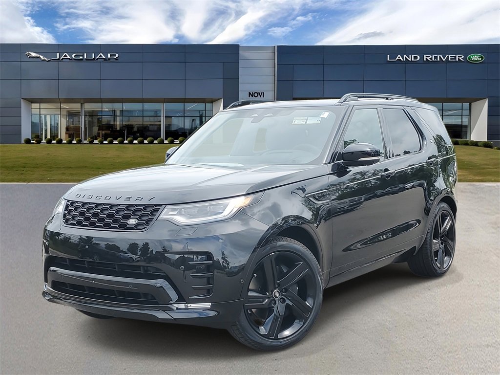 New 2025 Land Rover Discovery Dynamic SE image 1