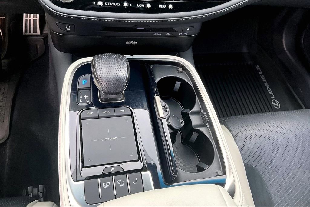 Used 2021 Lexus LS 500 F Sport w/ Accessory Package (Z2) image 26