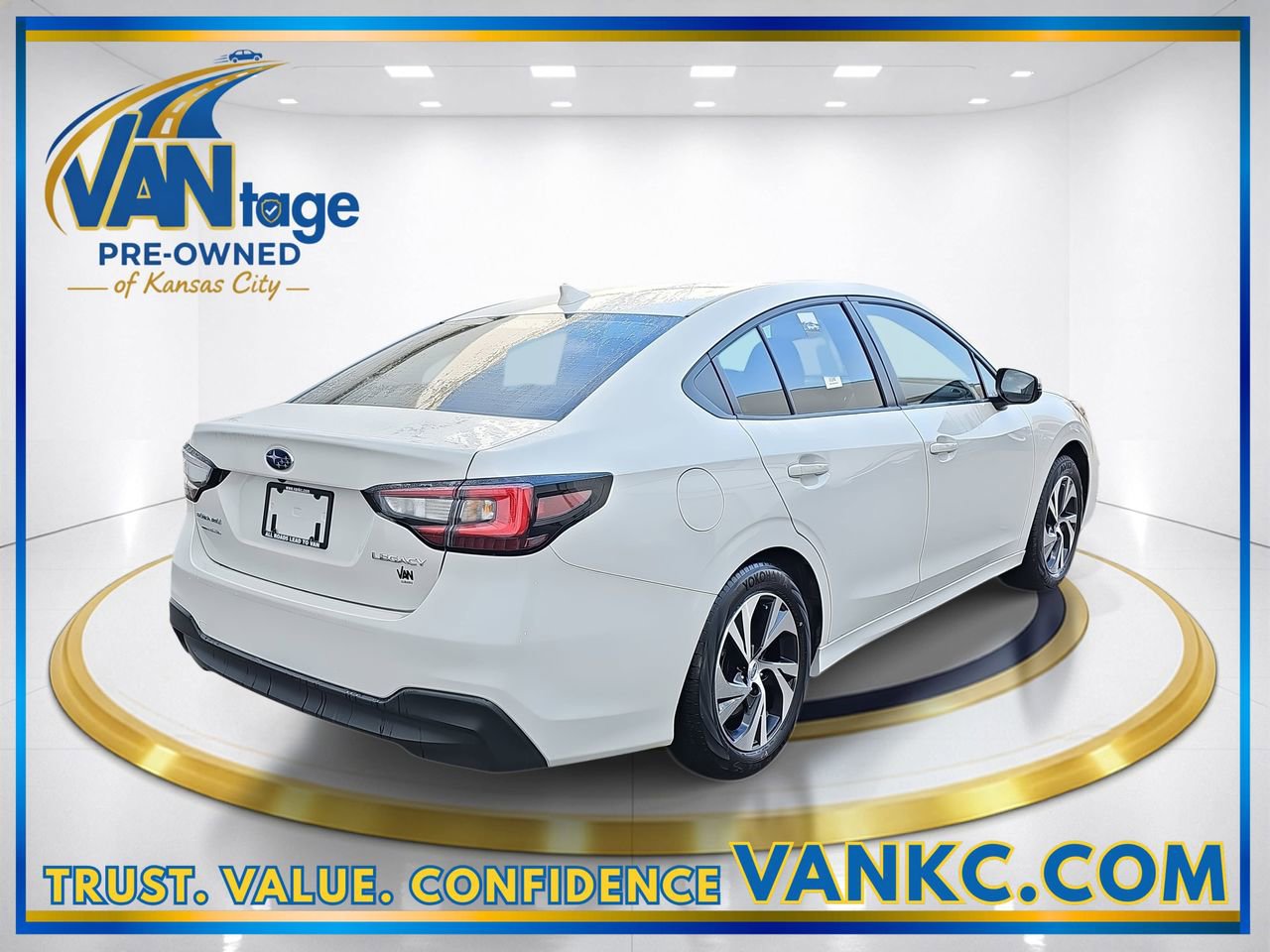 Used 2025 Subaru Legacy Premium image 6