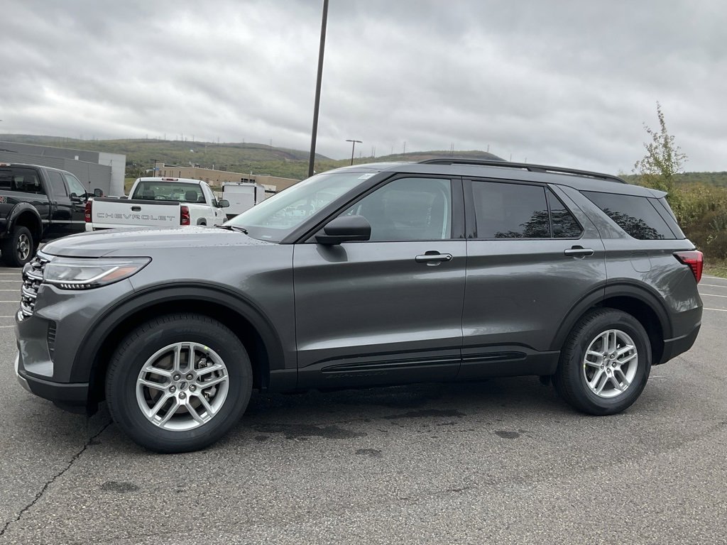 New 2026 Ford Explorer Active image 29