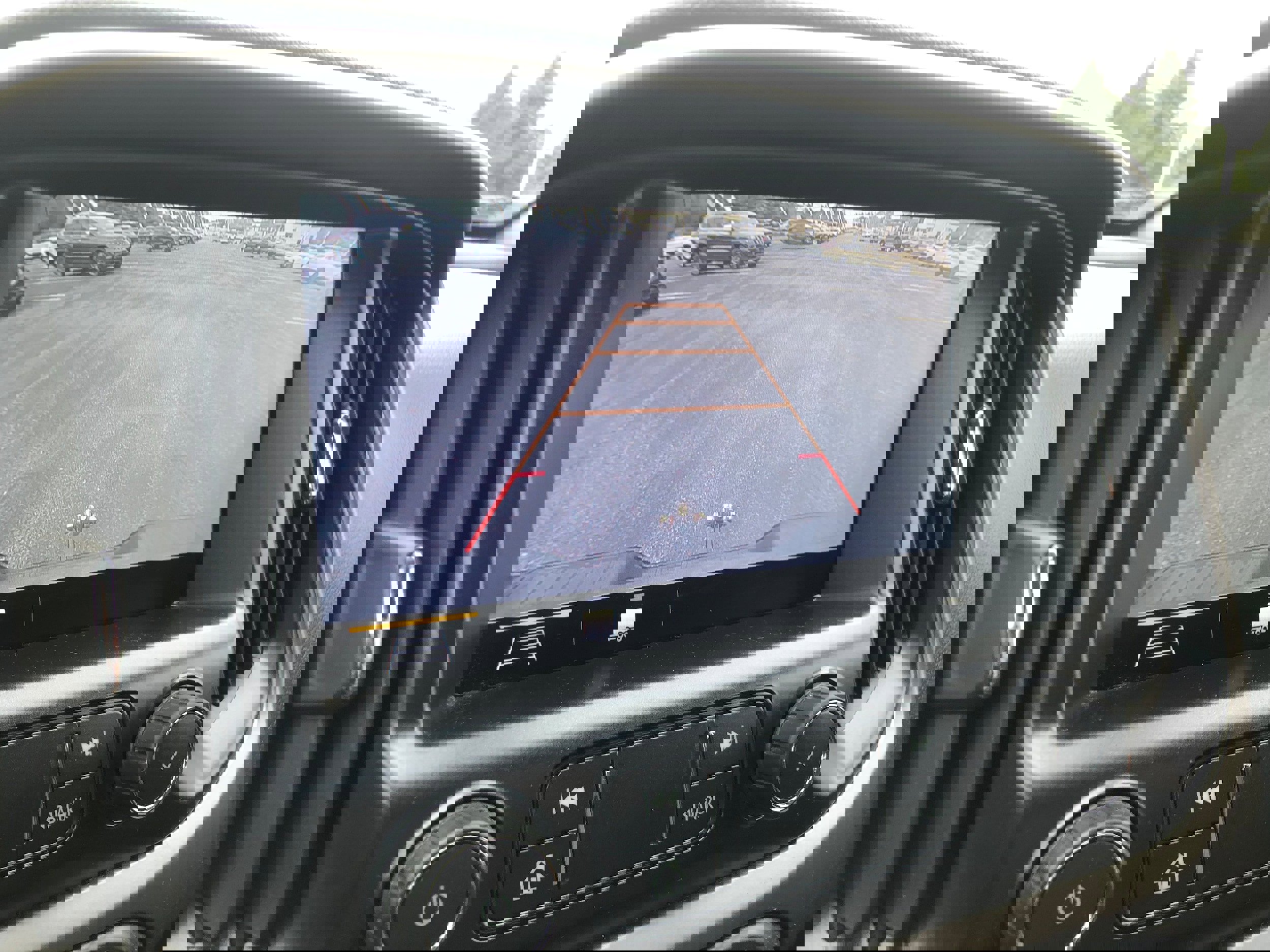 Used 2019 Chevrolet Colorado Z71 image 18