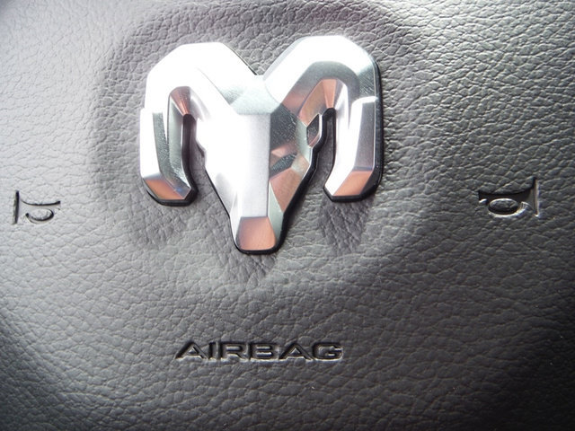 New 2026 RAM 1500 Express AWD/4WD image 44