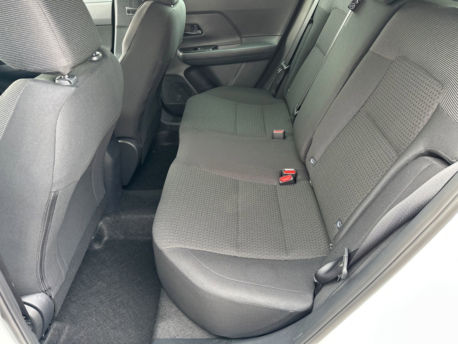 New 2026 Nissan Kicks S image 20