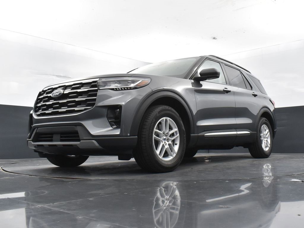 New 2025 Ford Explorer Active w/ Active Comfort Package image 29