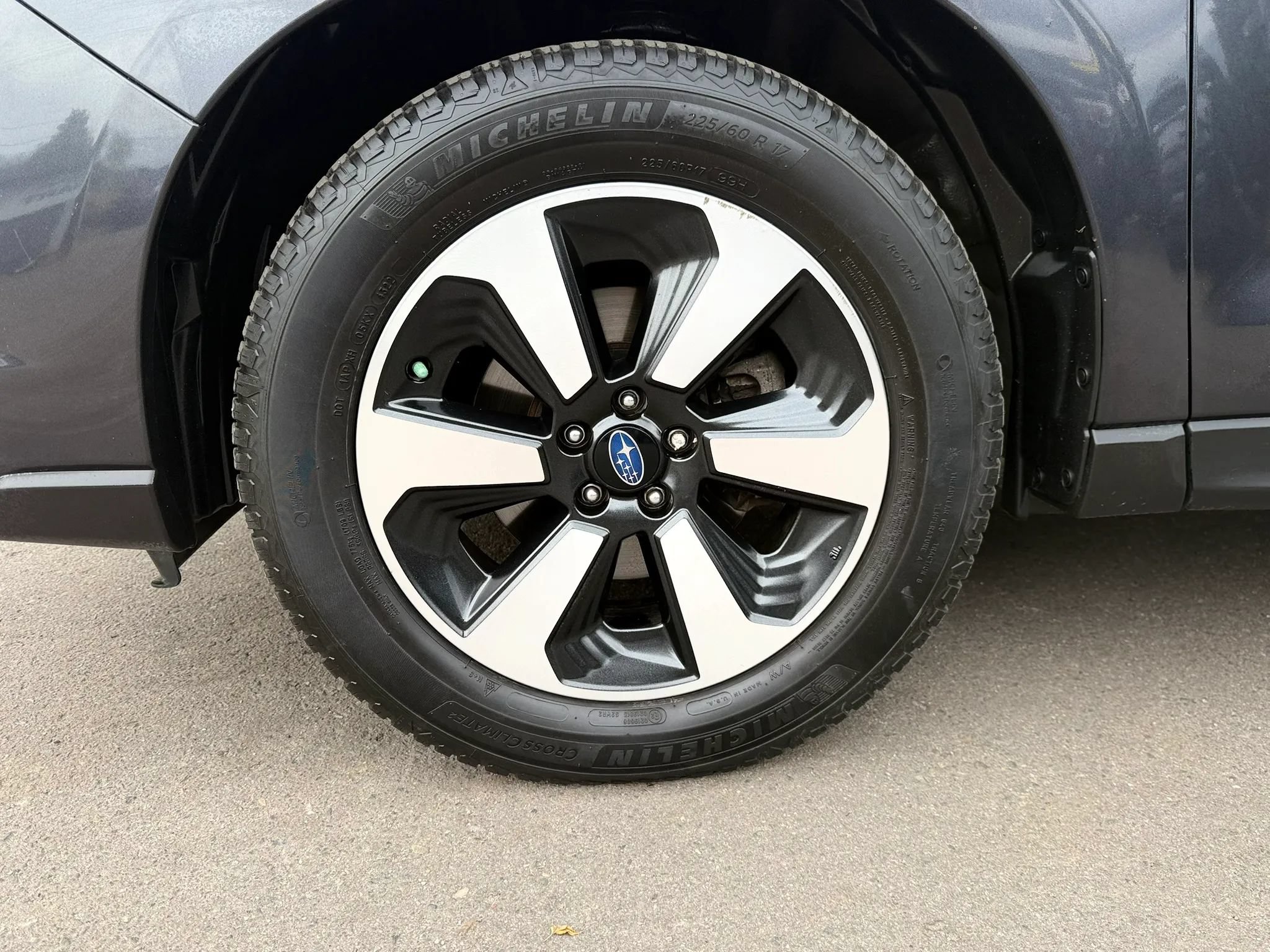 Used 2017 Subaru Forester 2.5i Limited AWD/4WD image 37