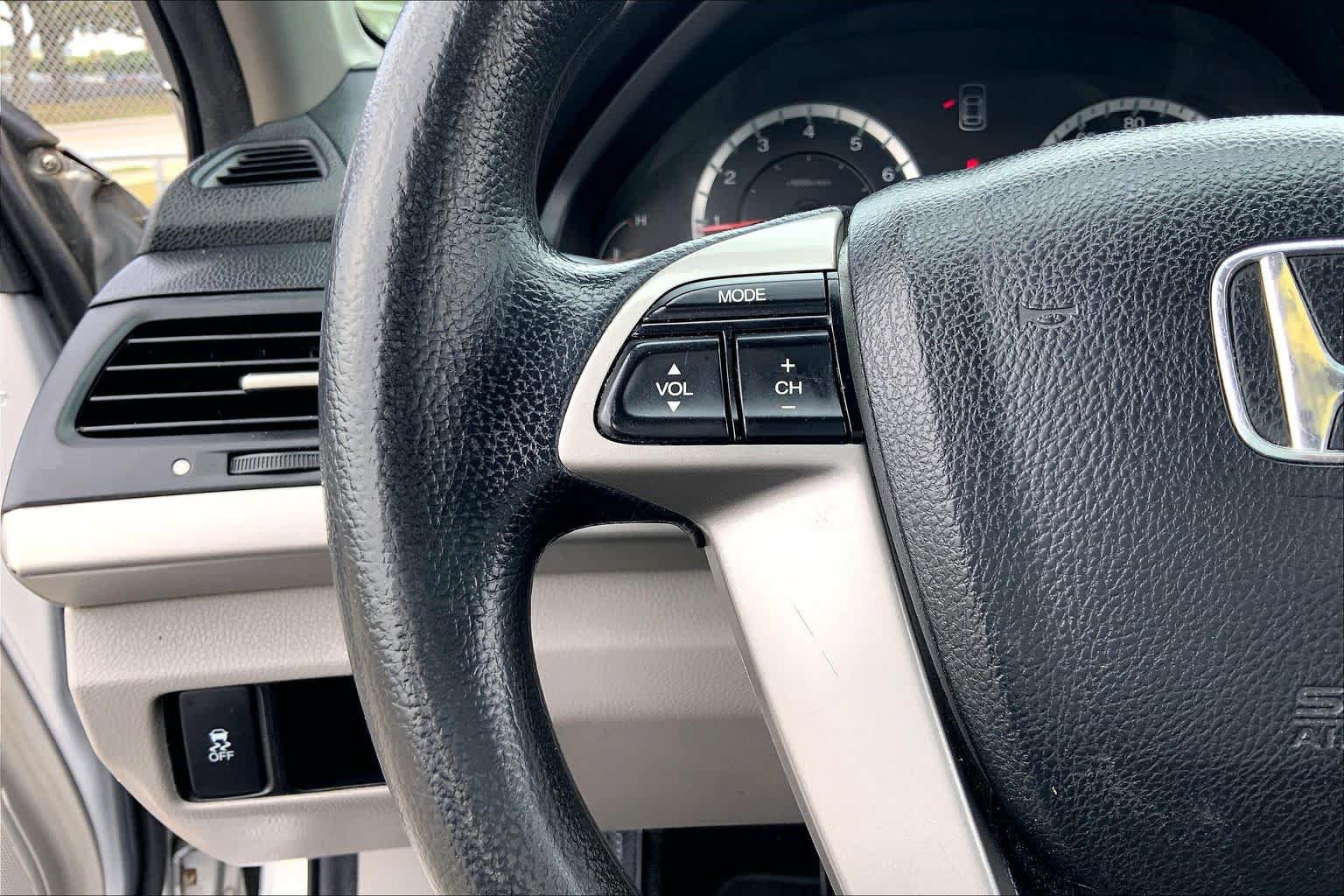 Used 2011 Honda Accord LX image 22