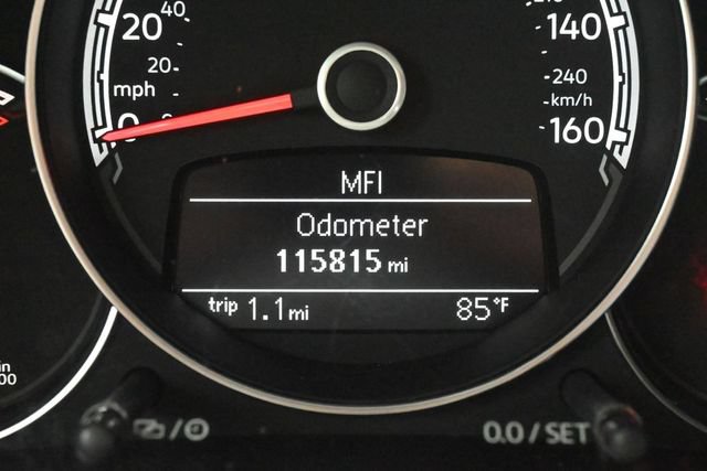 Used 2017 Volkswagen Beetle 1.8T FWD image 34