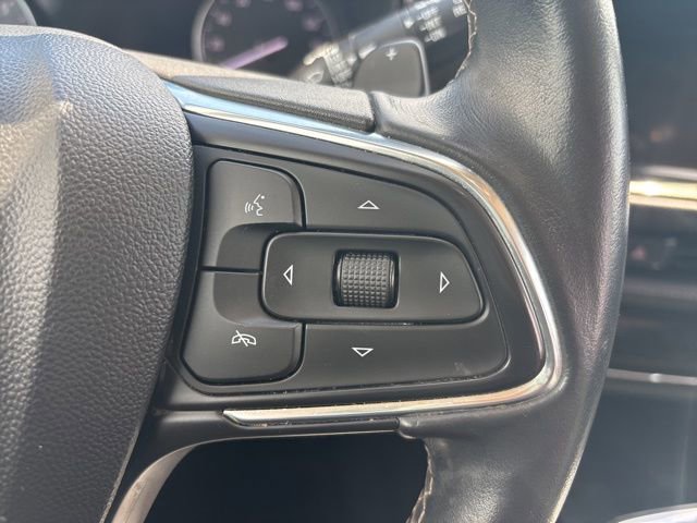 Used 2023 Buick Envision Essence image 25
