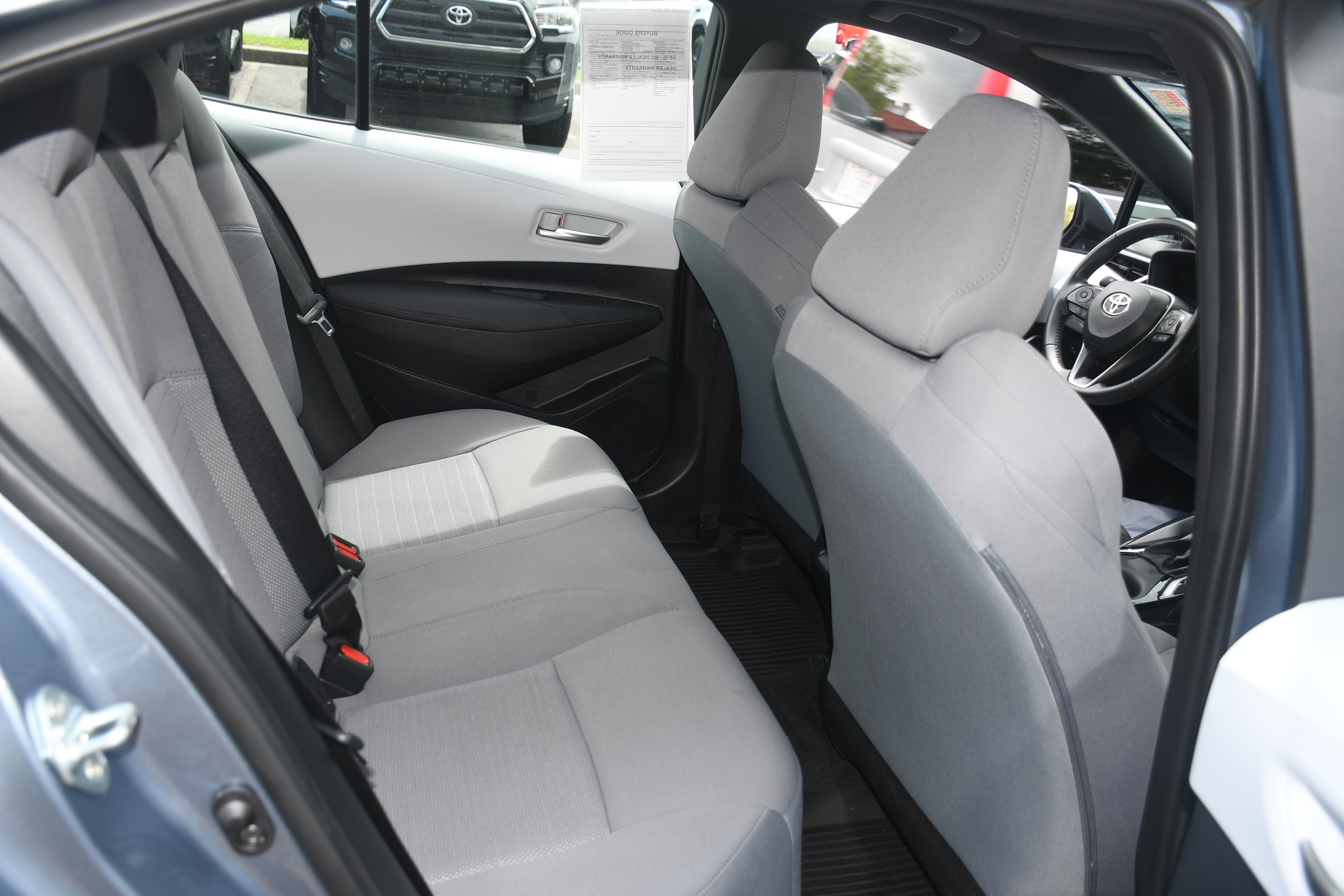 Certified 2024 Toyota Corolla SE w/ SE Premium Package FWD image 18