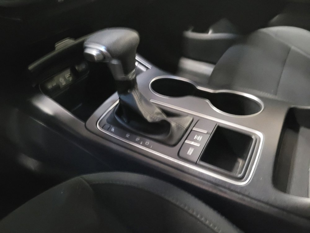 Used 2019 Kia Sorento AWD image 26