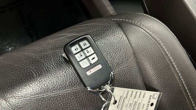 Used 2023 Honda Odyssey EX-L image 21