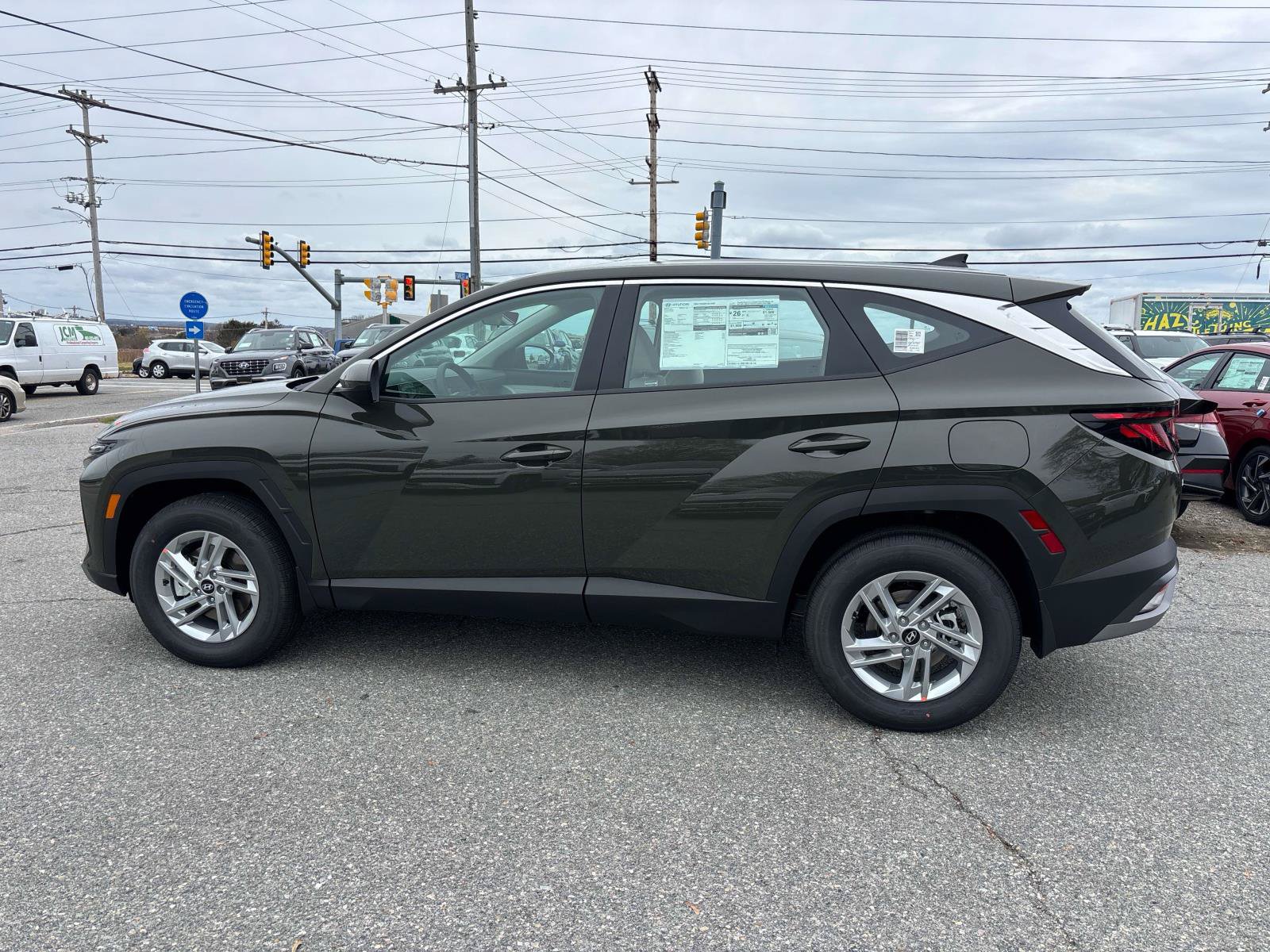 New 2026 Hyundai Tucson SE AWD/4WD image 2