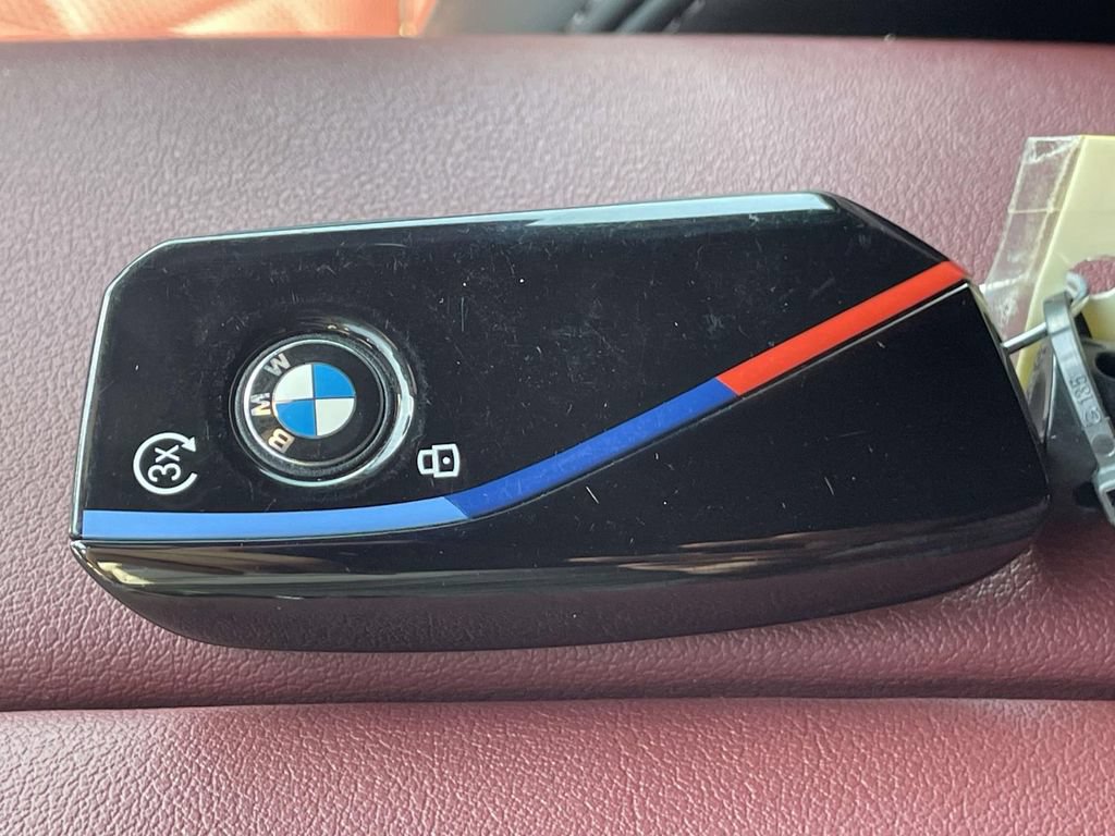Used 2025 BMW X6 M60i AWD/4WD image 44