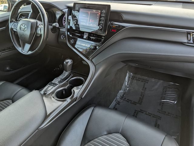 Used 2024 Toyota Camry SE w/ Convenience Package FWD image 31