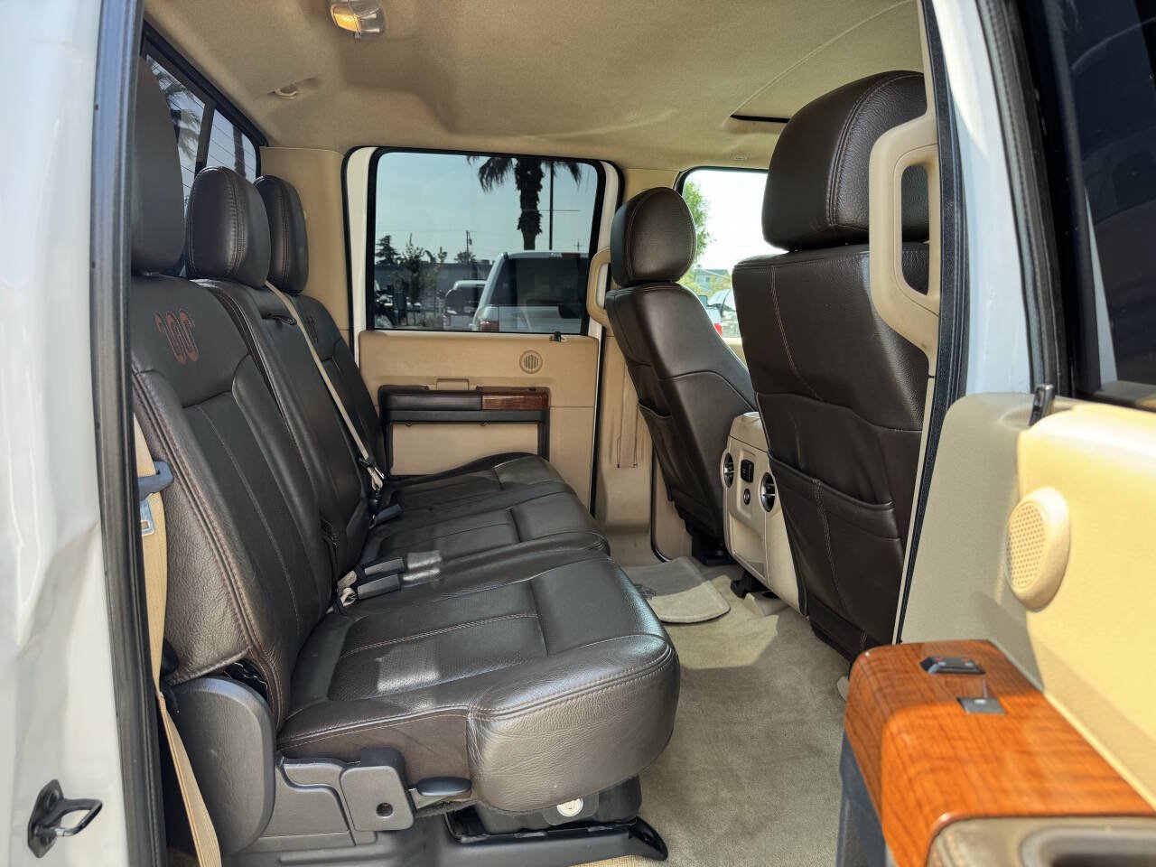 Used 2016 Ford F250 King Ranch w/ FX4 Off-Road Package AWD/4WD image 22