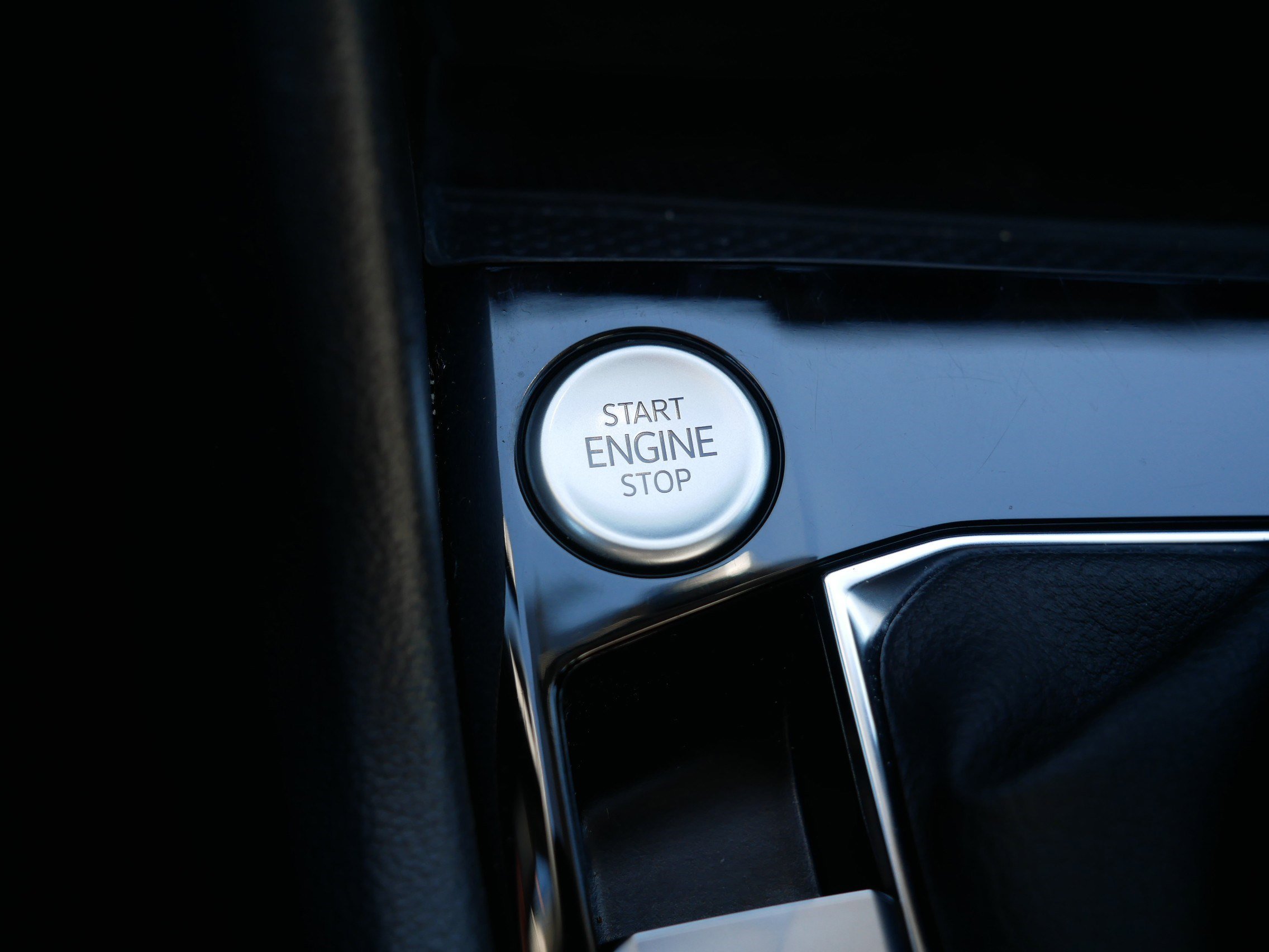 Used 2023 Volkswagen Taos SE image 29