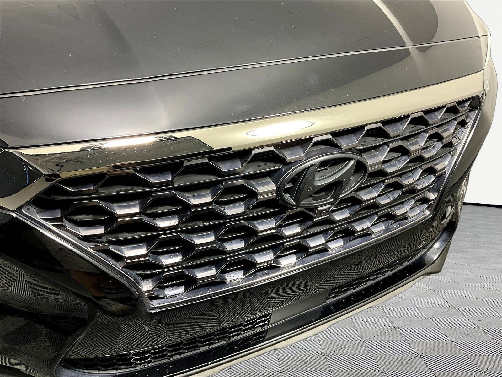 Used 2019 Hyundai Santa Fe FWD image 33