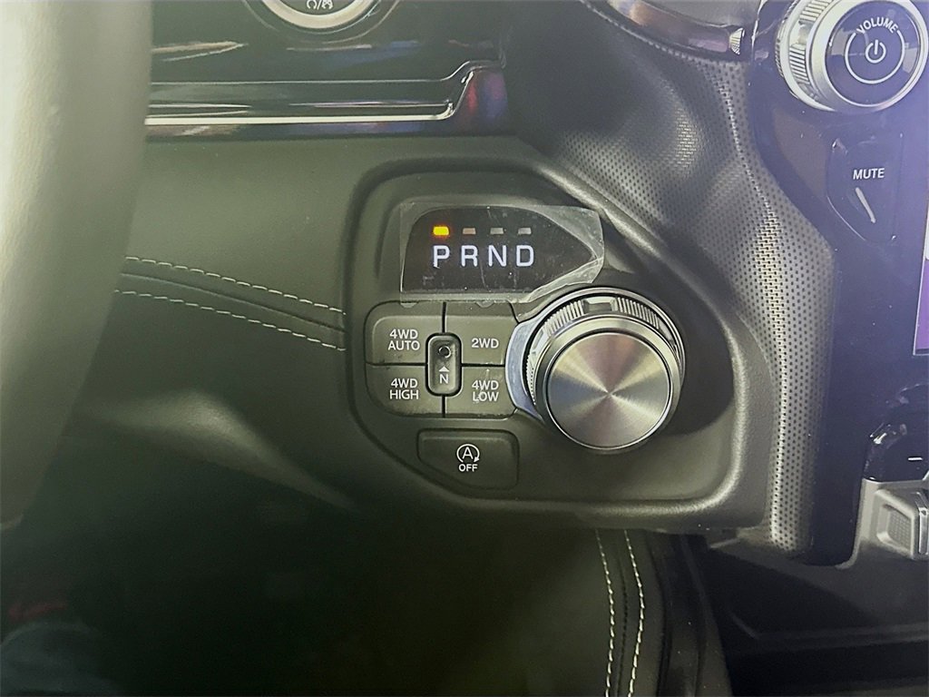 New 2026 RAM 1500 Limited image 12