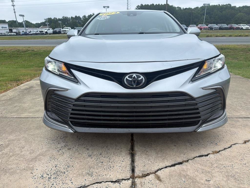 Used 2024 Toyota Camry LE FWD image 3