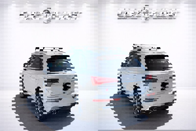 Used 2022 Audi SQ5 Premium image 5