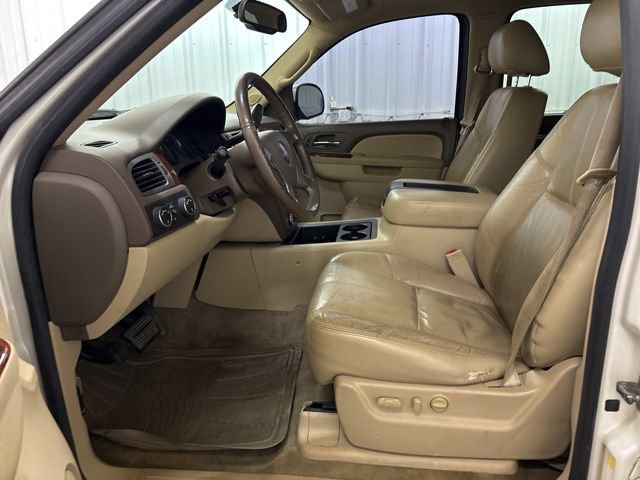 Used 2012 GMC Yukon XL SLT AWD/4WD image 32