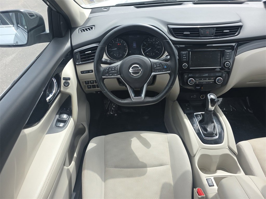 Used 2019 Nissan Rogue Sport SV w/ Technology Package image 14