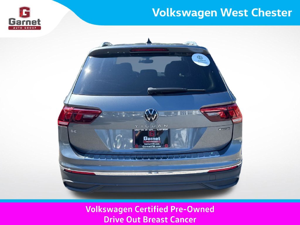 Certified 2023 Volkswagen Tiguan SE w/ Panoramic Sunroof Package AWD/4WD image 4