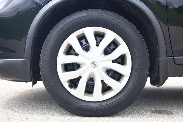 Used 2018 Nissan Rogue S FWD image 8
