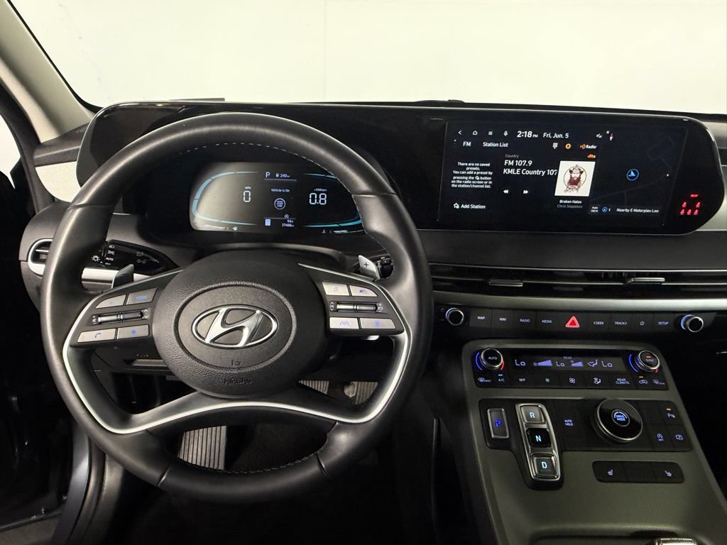 Used 2024 Hyundai Palisade SEL FWD image 14