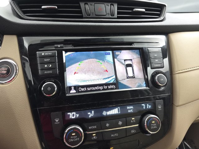 Used 2019 Nissan Rogue SV w/ Premium Package AWD/4WD image 23