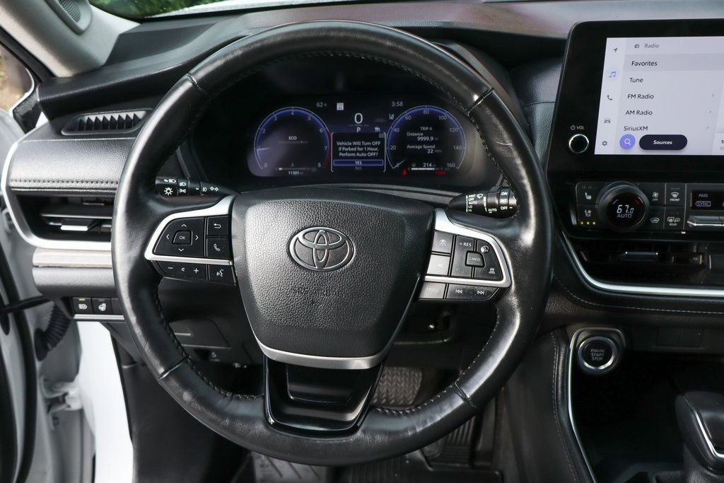 Used 2024 Toyota Grand Highlander Limited image 22