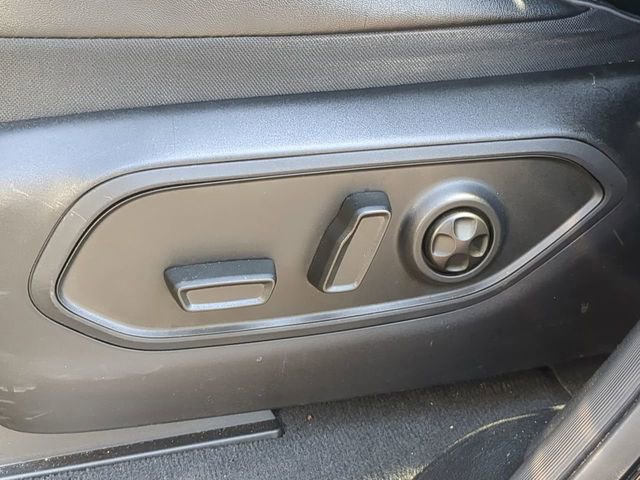 Used 2023 Jeep Grand Cherokee Overland image 23