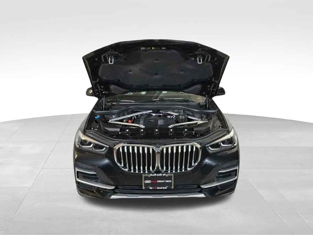Used 2023 BMW X5 xDrive40i w/ Premium Package AWD/4WD image 16