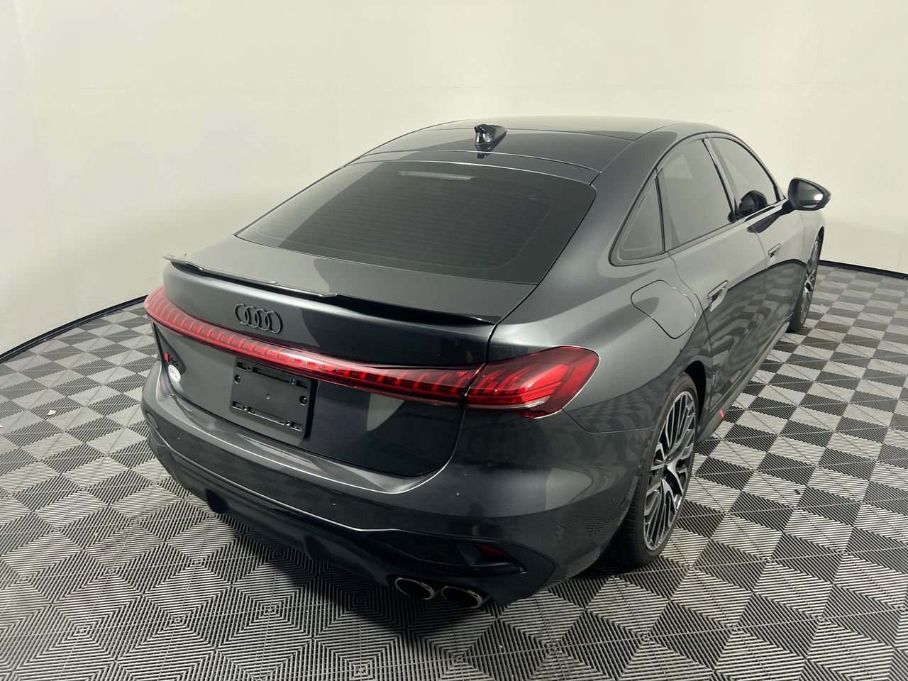 Used 2025 Audi S5 Premium Plus w/ Premium Plus Package AWD/4WD image 3