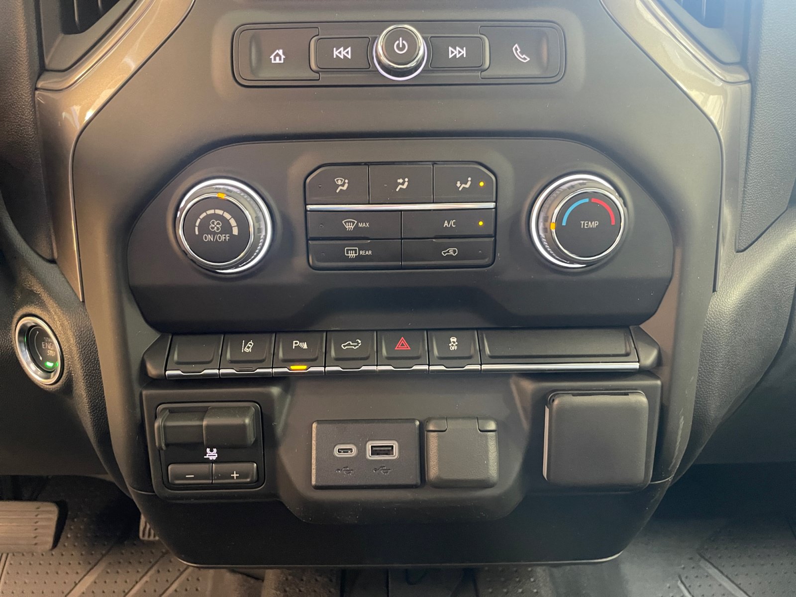 New 2026 Chevrolet Silverado 3500 W/T w/ WT/CX Safety Package AWD/4WD image 18