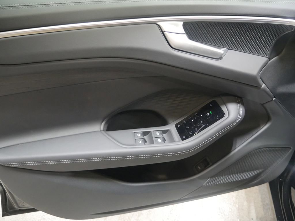 New 2026 Audi A6 Premium image 16