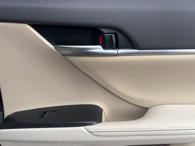 Used 2024 Toyota Camry XLE w/ Cold Weather Package image 32