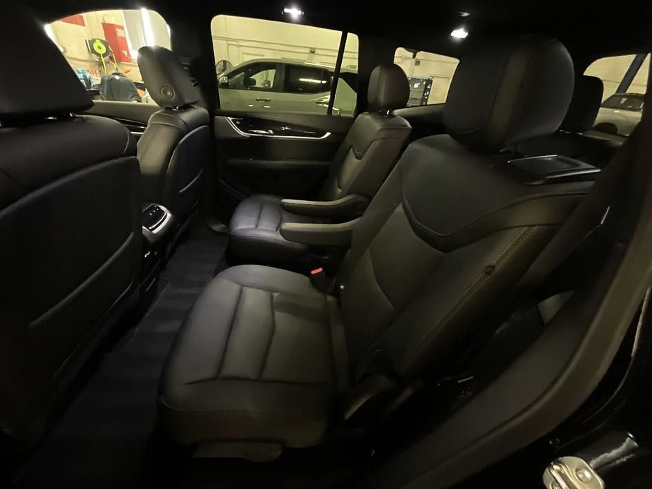 Used 2024 Cadillac XT6 Premium Luxury w/ LPO, Floor Liner Package image 28