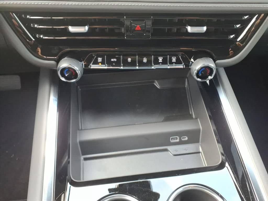 New 2026 Chevrolet Tahoe LS RWD image 23